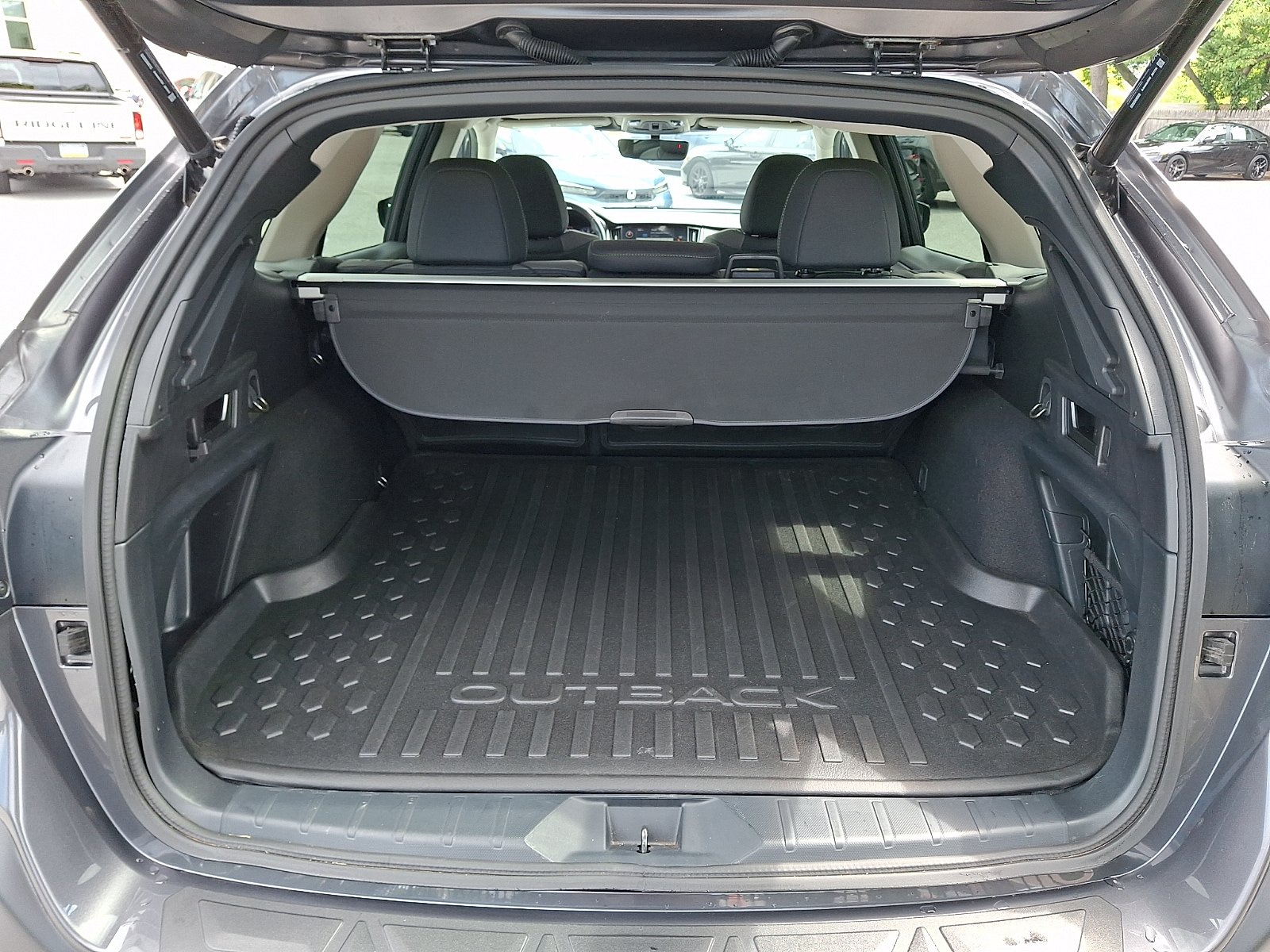 Used 2023 Subaru Outback Onyx Edition AWD/4WD image 29