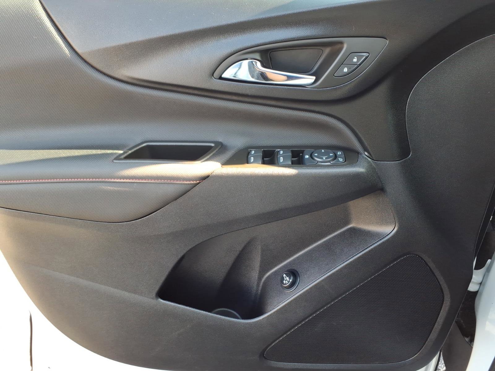 Used 2024 Chevrolet Equinox RS w/ LPO, Floor Liner Package image 23