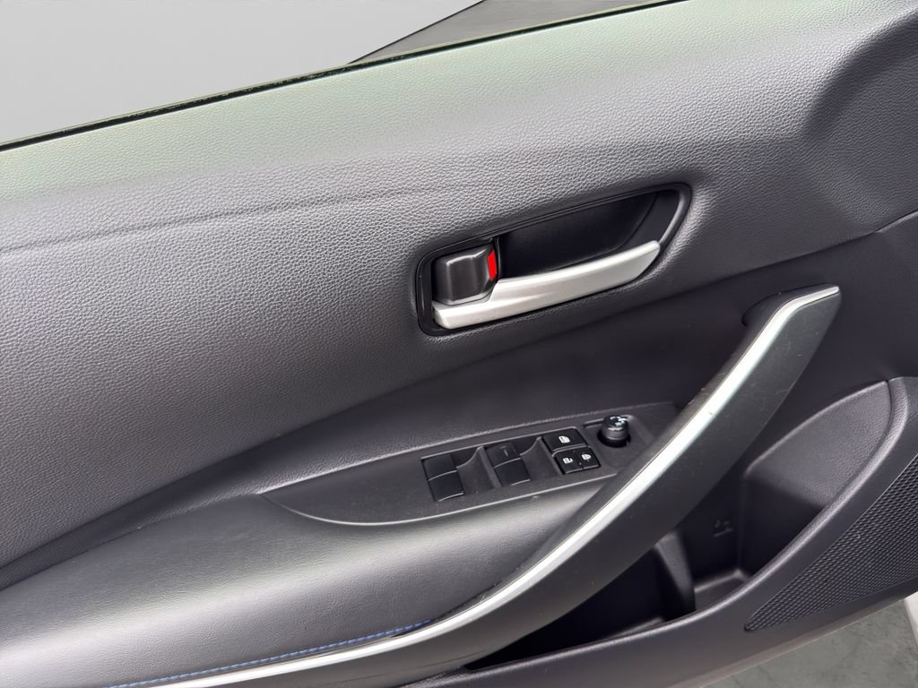 Used 2021 Toyota Corolla SE FWD image 15
