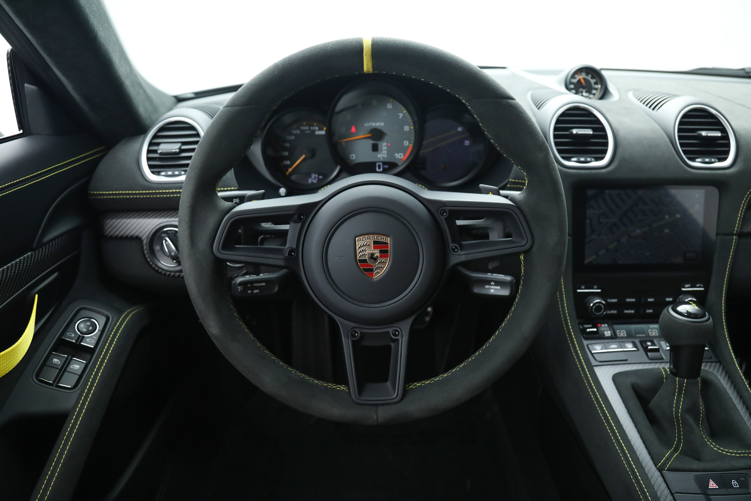 Used 2025 Porsche 718 Cayman GT4 RS RWD image 30