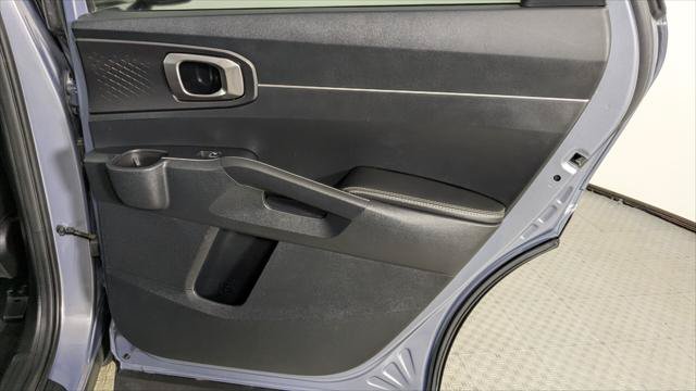 Used 2023 Kia Sorento S w/ Panoramic Sunroof Package FWD image 22