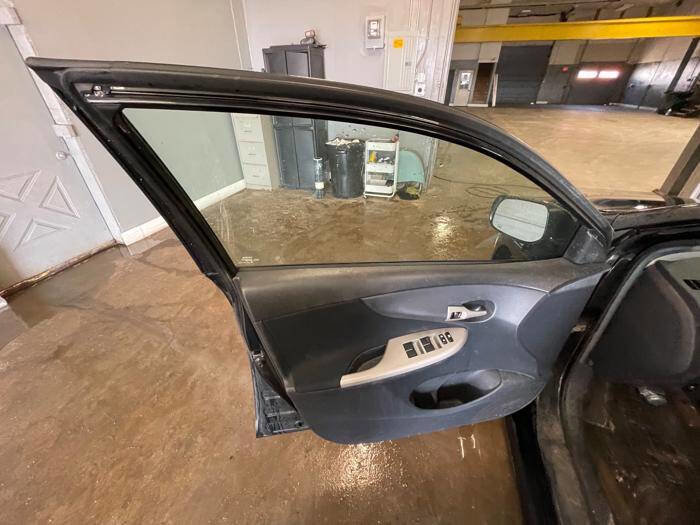 Used 2012 Toyota Corolla S image 22