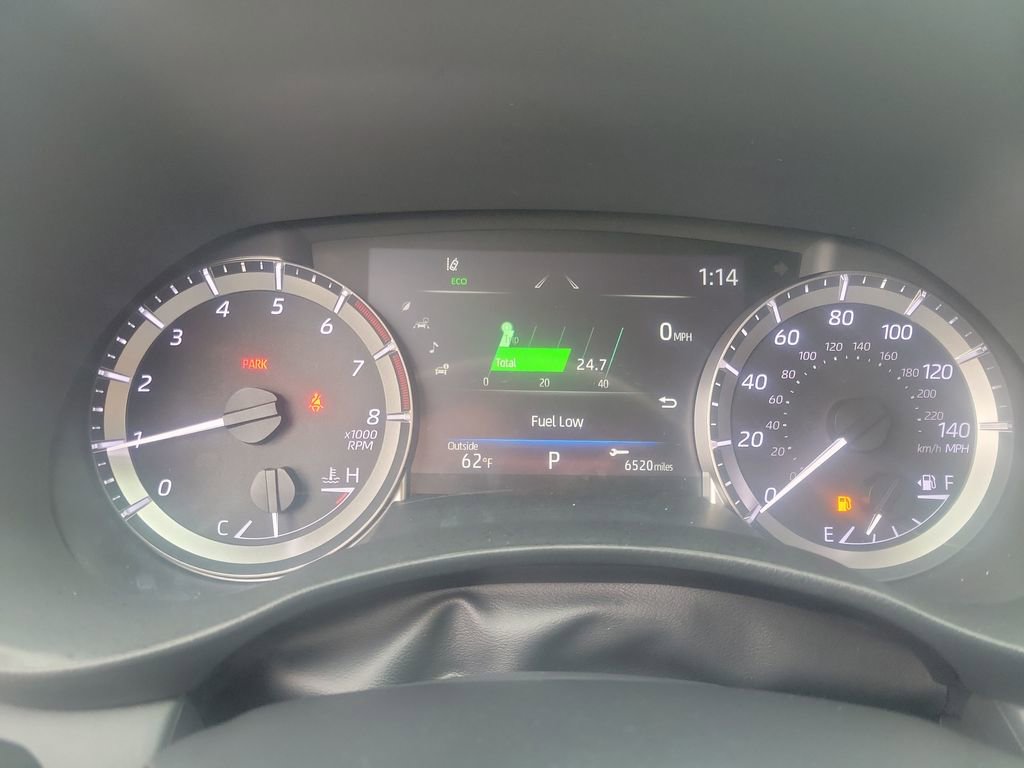 Used 2023 Toyota Highlander XLE image 34