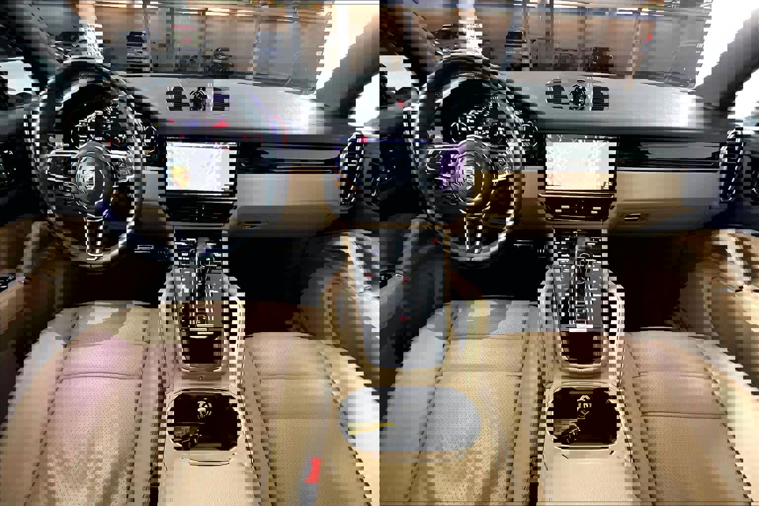 Used 2019 Porsche Cayenne S image 14