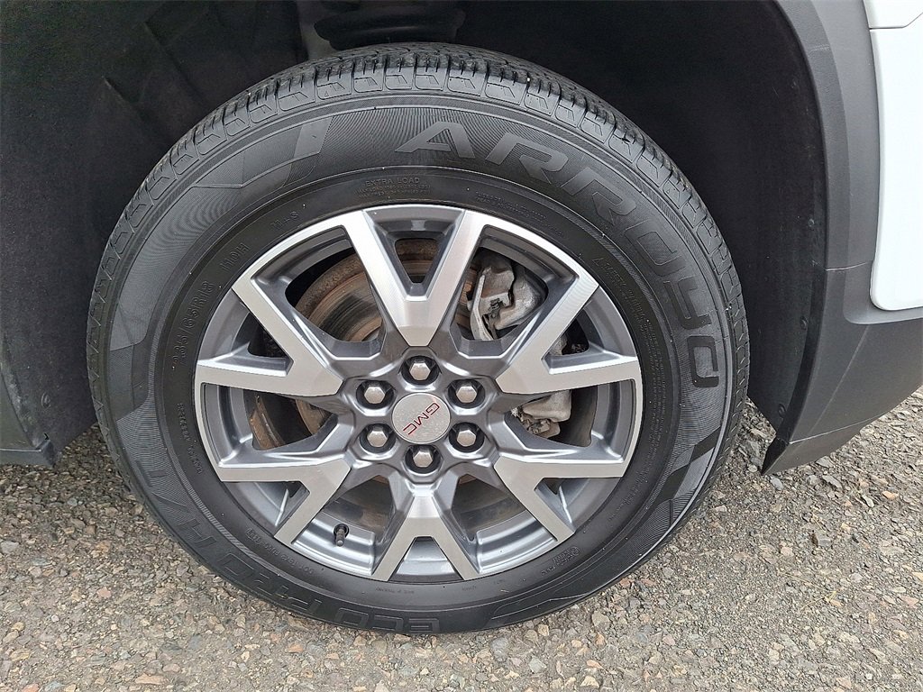 Certified 2023 GMC Acadia SLT image 8