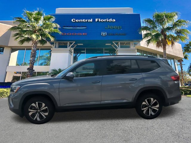 Used 2024 Volkswagen Atlas SE FWD image 8