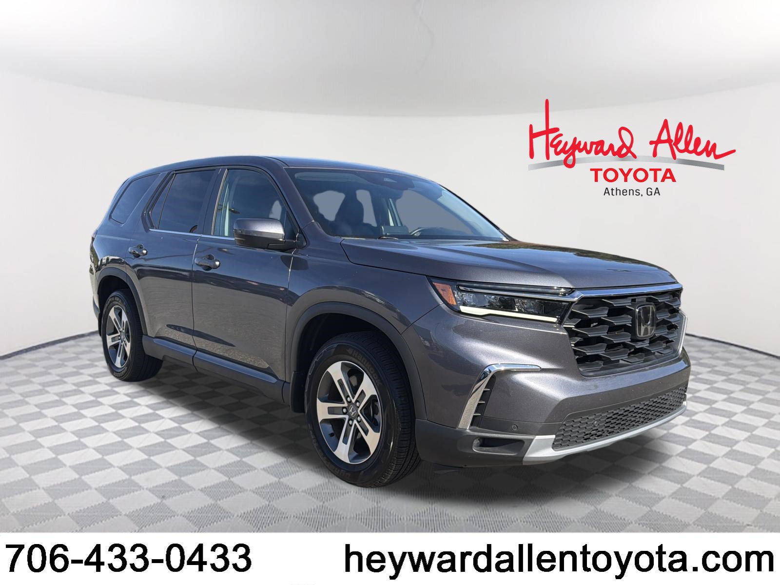 Used 2025 Honda Pilot EX-L image 1