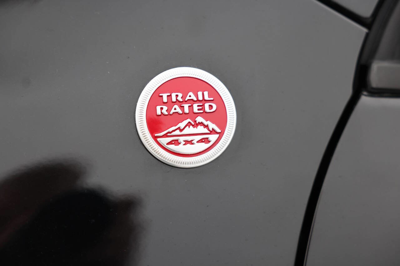 Used 2022 Jeep Cherokee Trailhawk w/ Sun, Sound & Nav Group image 36