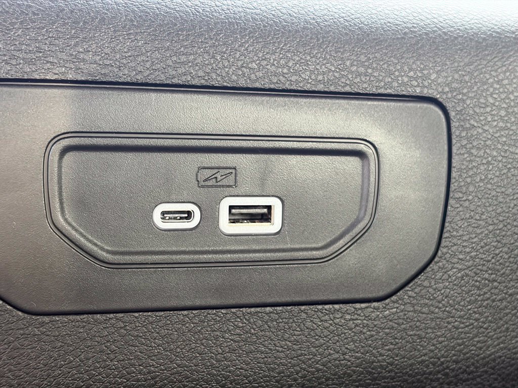 Used 2024 Jeep Grand Cherokee L Limited AWD/4WD image 12