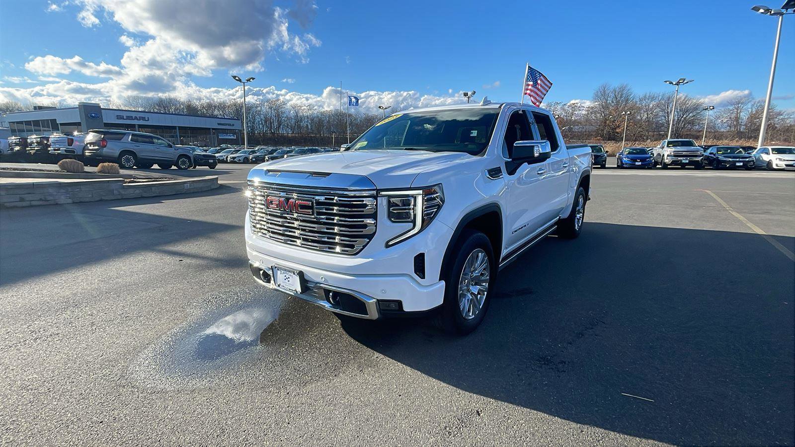 Used 2023 GMC Sierra 1500 Denali w/ Technology Package image 3