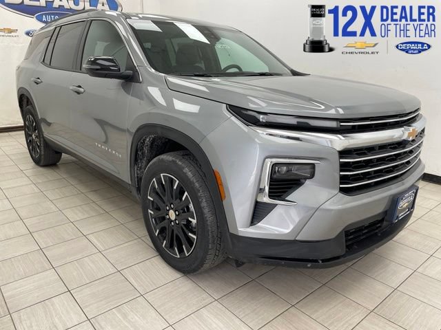 New 2026 Chevrolet Traverse LT w/ Sun and Wheel Package