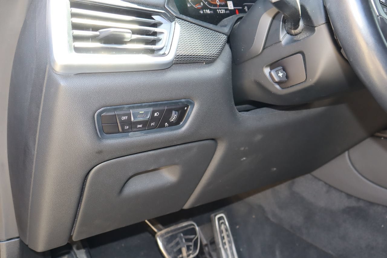 Used 2022 BMW X6 xDrive40i w/ Executive Package AWD/4WD image 23