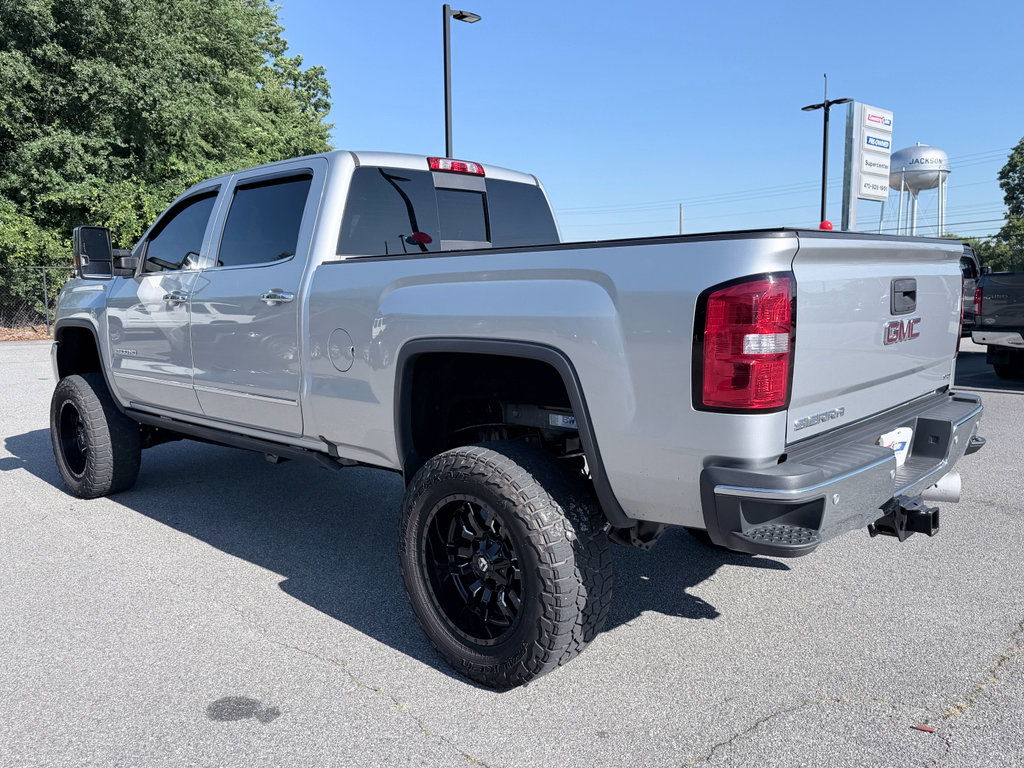 Used 2018 GMC Sierra 2500 SLT w/ Driver Alert Package AWD/4WD image 7