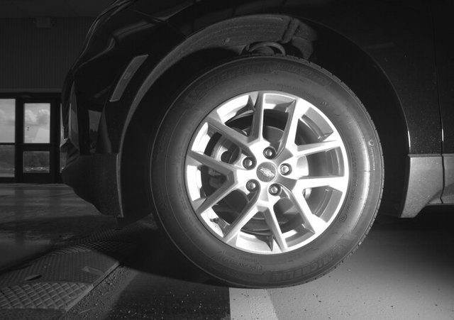 Used 2024 Chevrolet Equinox LT w/ LPO, Floor Liner Package FWD image 5