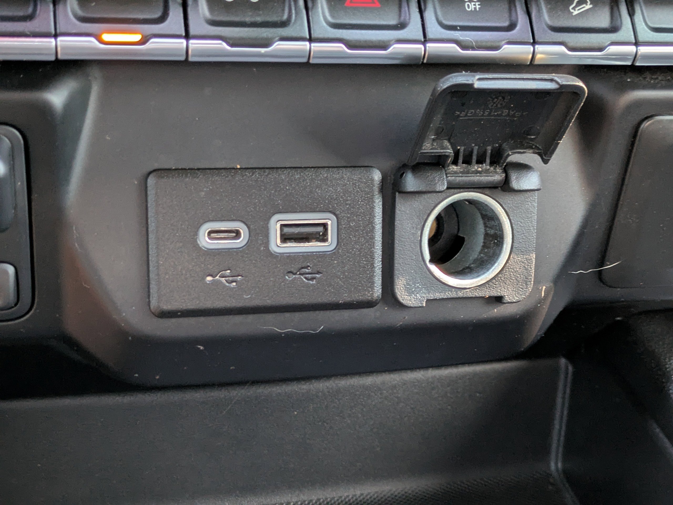 Used 2021 Chevrolet Silverado 1500 LT Trail Boss w/ Bed Protection Package image 28