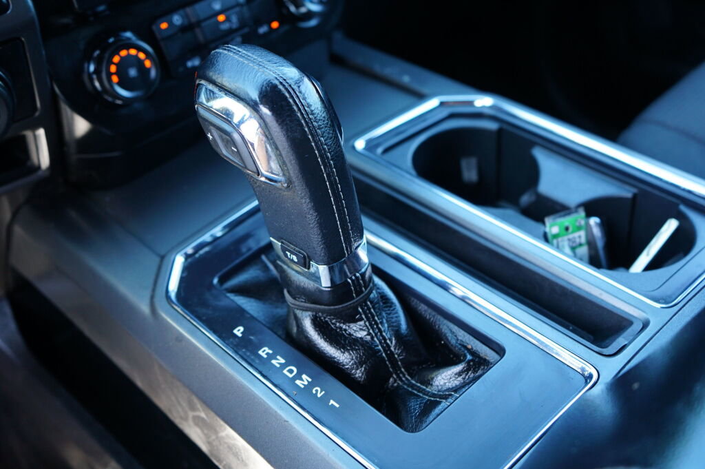 Used 2017 Ford F150 XLT w/ Equipment Group 301A Mid image 20