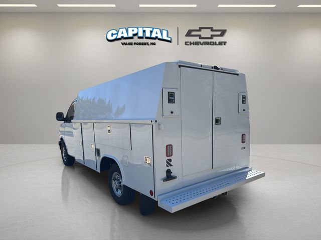 New 2025 Chevrolet Express 3500 w/ Power Convenience Package RWD image 11