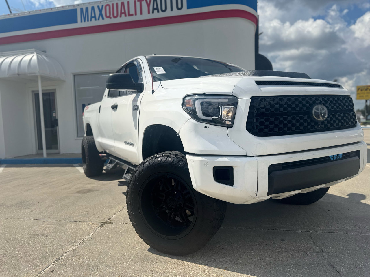 Used 2014 Toyota Tundra SR5 image 10
