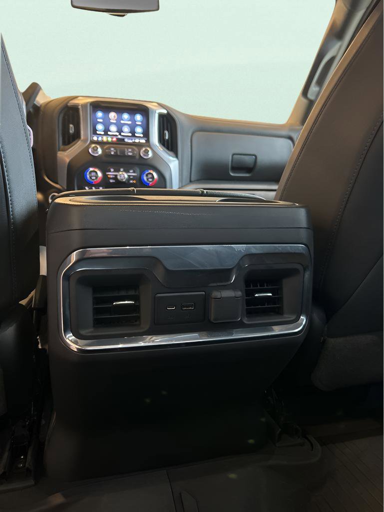 Used 2021 GMC Sierra 1500 SLT image 17
