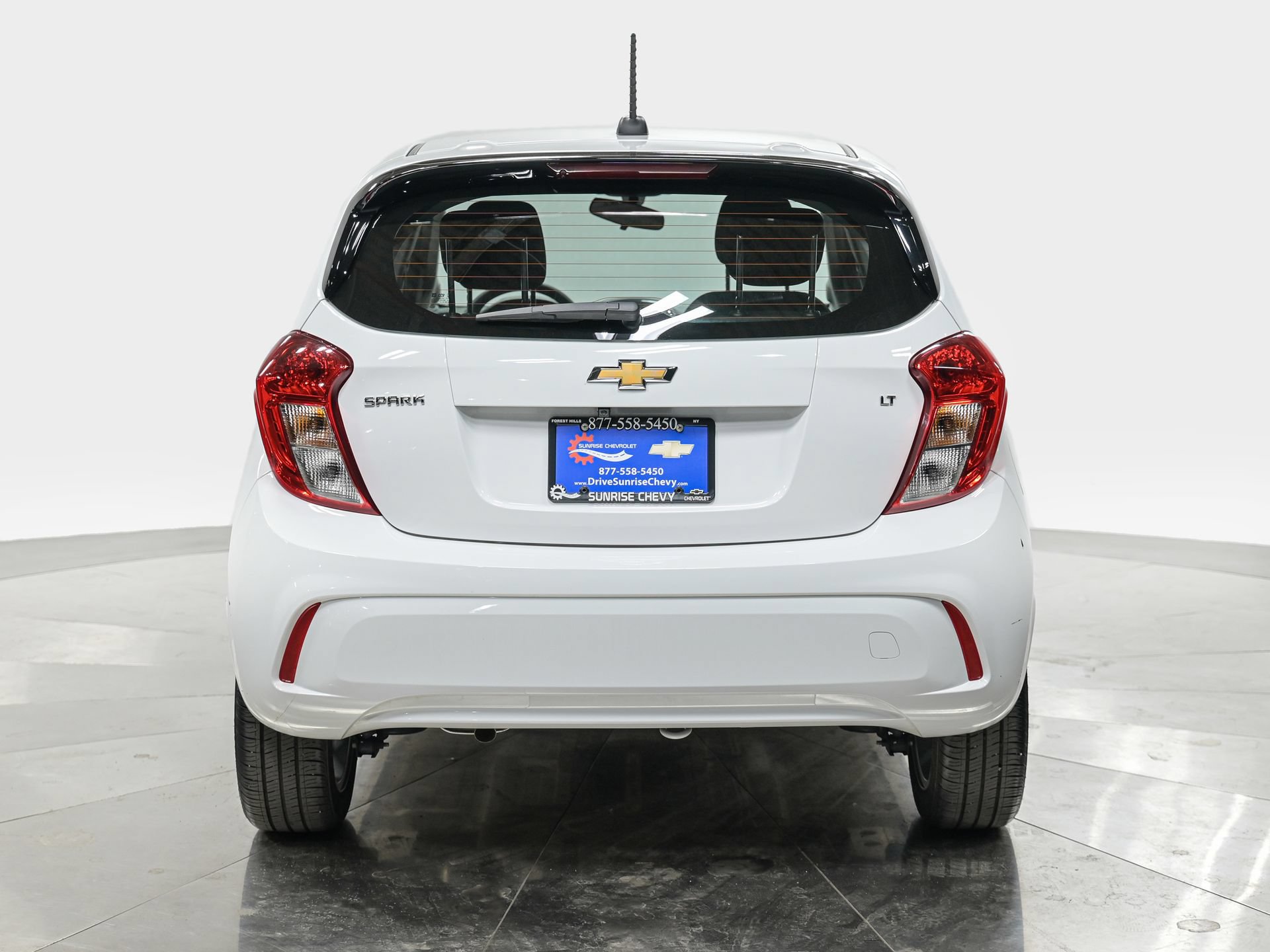 Used 2022 Chevrolet Spark LT FWD image 5