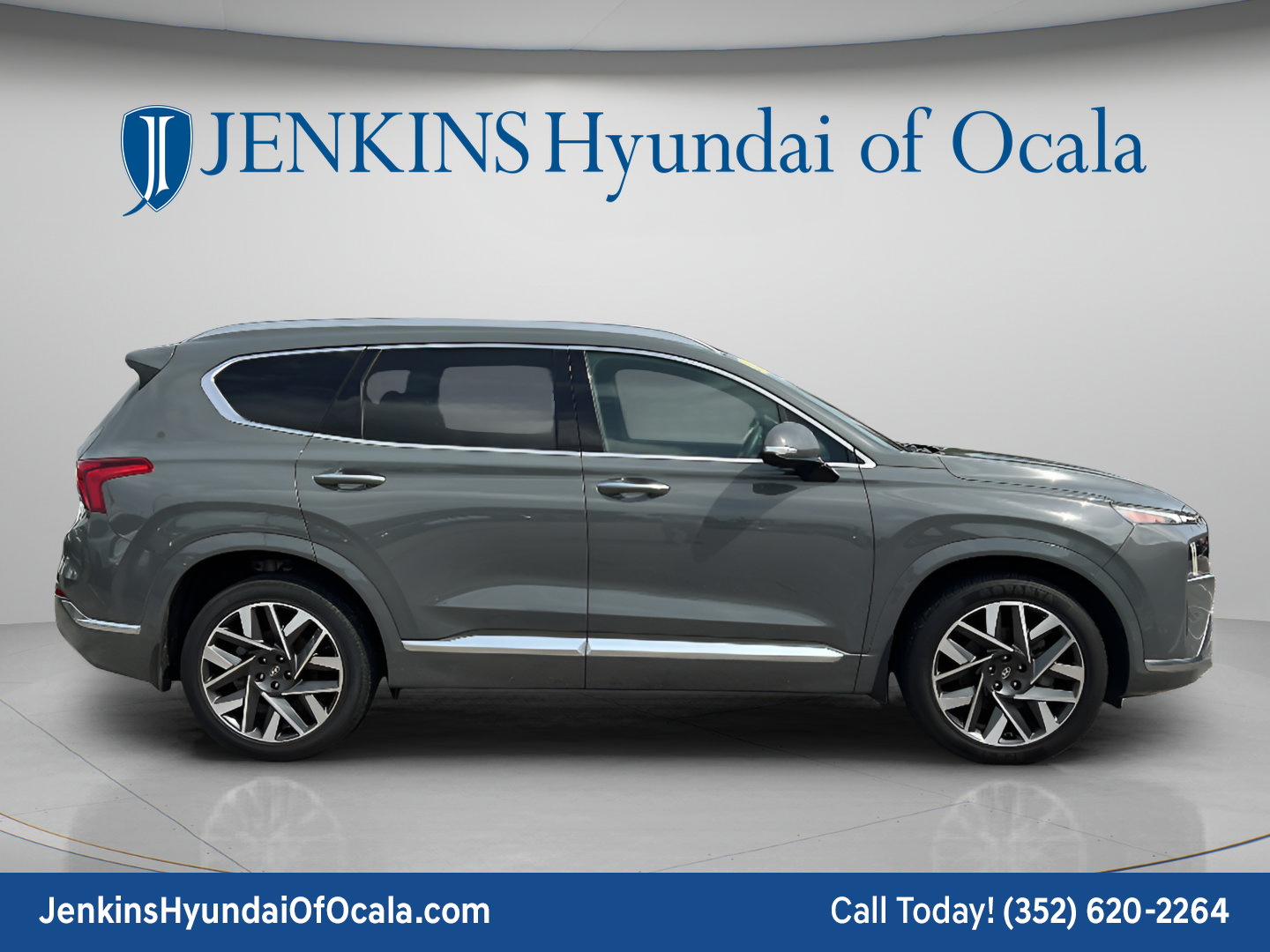 Certified 2023 Hyundai Santa Fe Calligraphy FWD image 2