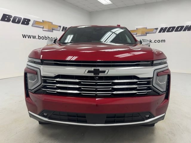 New 2026 Chevrolet Suburban Premier w/ Sun And Tow Package AWD/4WD image 2