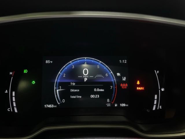 Certified 2025 Toyota Corolla Cross XLE w/ Convenience Package AWD/4WD image 17