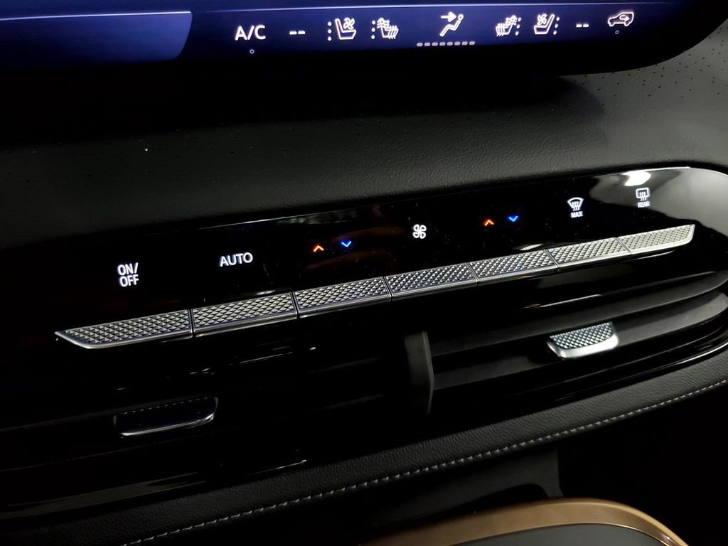 New 2026 Buick Enclave Avenir w/ Super Cruise Package image 16