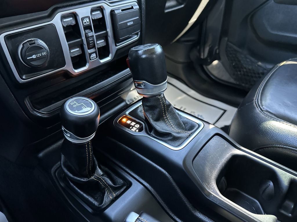 Used 2021 Jeep Wrangler Unlimited Sahara image 20