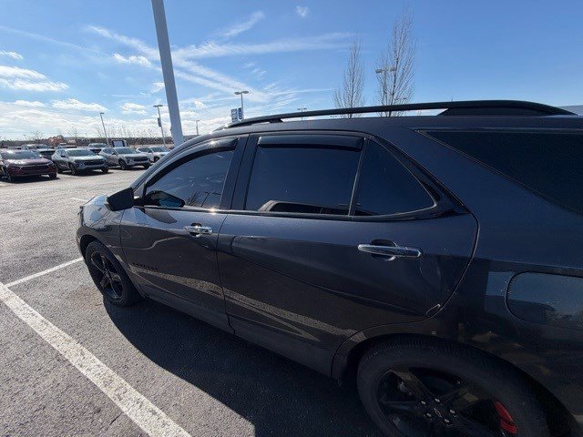 Used 2022 Chevrolet Equinox Premier image 12