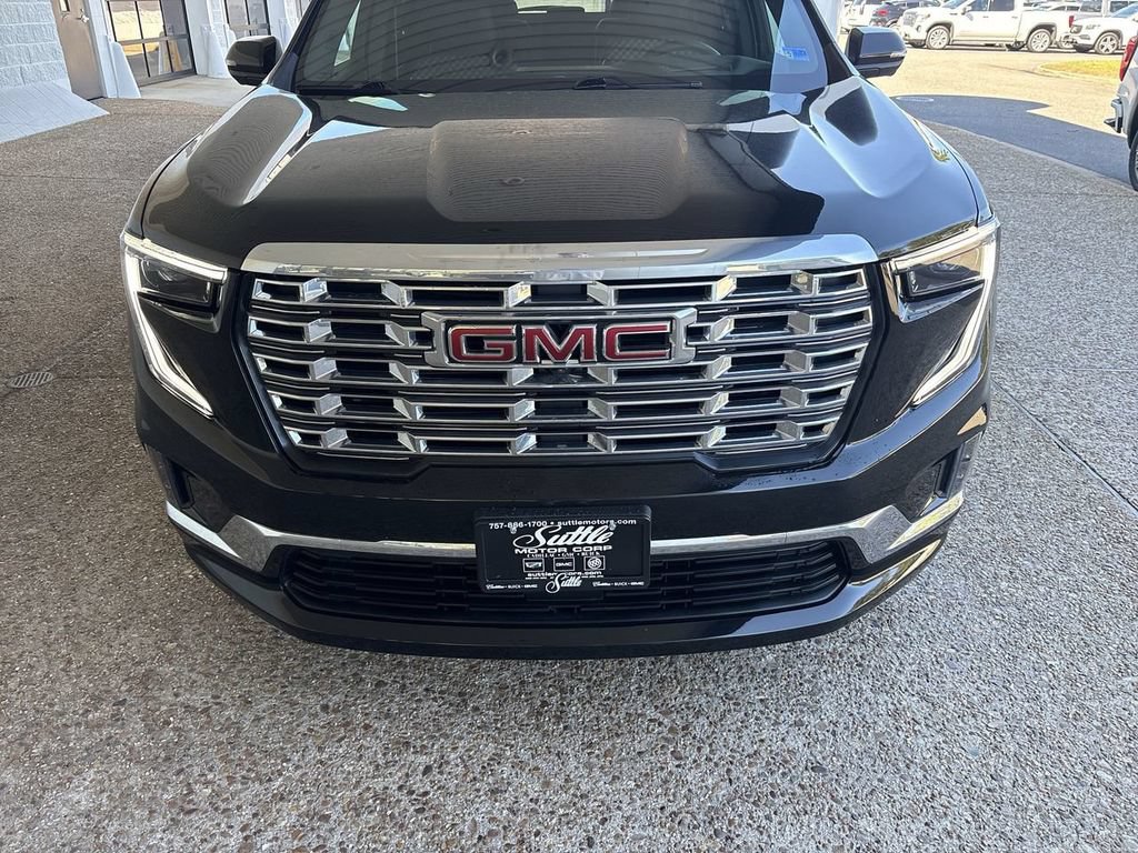 Certified 2024 GMC Acadia Denali w/ LPO, Floor Liner Package AWD/4WD image 31