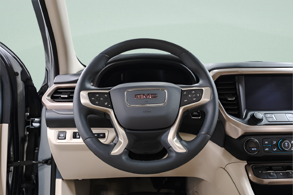Used 2023 GMC Acadia Denali AWD/4WD image 9