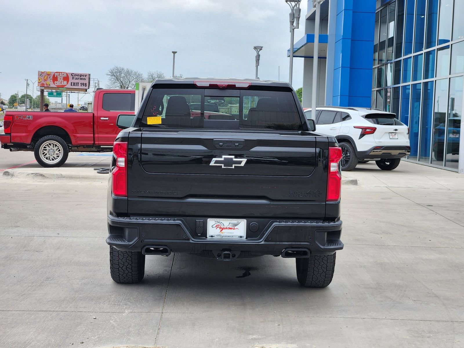 Used 2026 Chevrolet Silverado 1500 High Country w/ Midnight Edition image 7