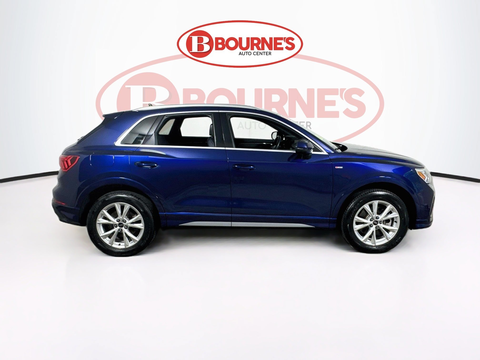 Used 2025 Audi Q3 2.0T Premium AWD/4WD image 11
