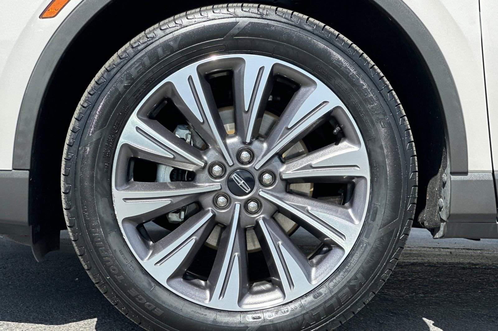Used 2022 Lincoln Corsair Reserve FWD image 26