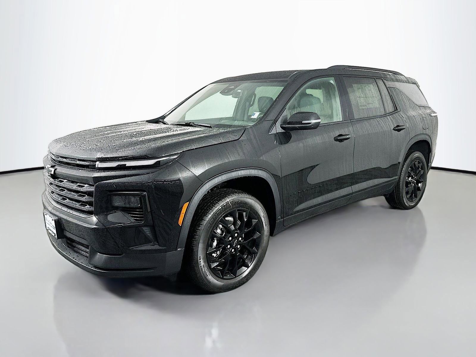 New 2026 Chevrolet Traverse LT image 3