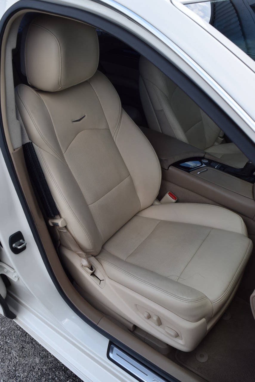 Used 2014 Cadillac CTS Luxury RWD image 60