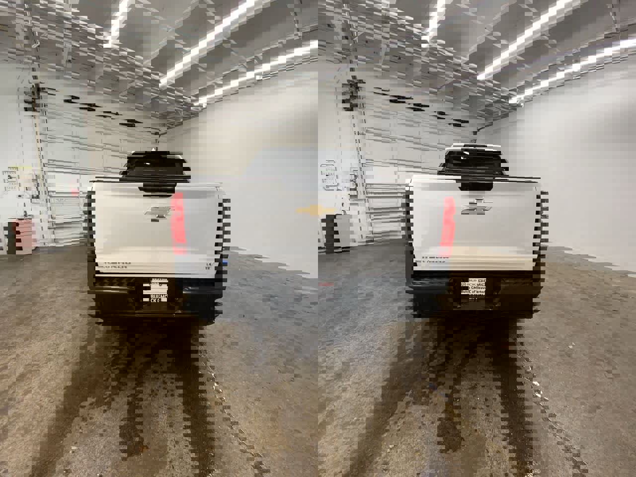 Used 2024 Chevrolet Silverado EV W/T image 5