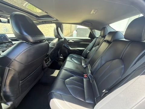 Used 2019 Toyota Avalon XLE w/ Moonroof Package FWD image 24