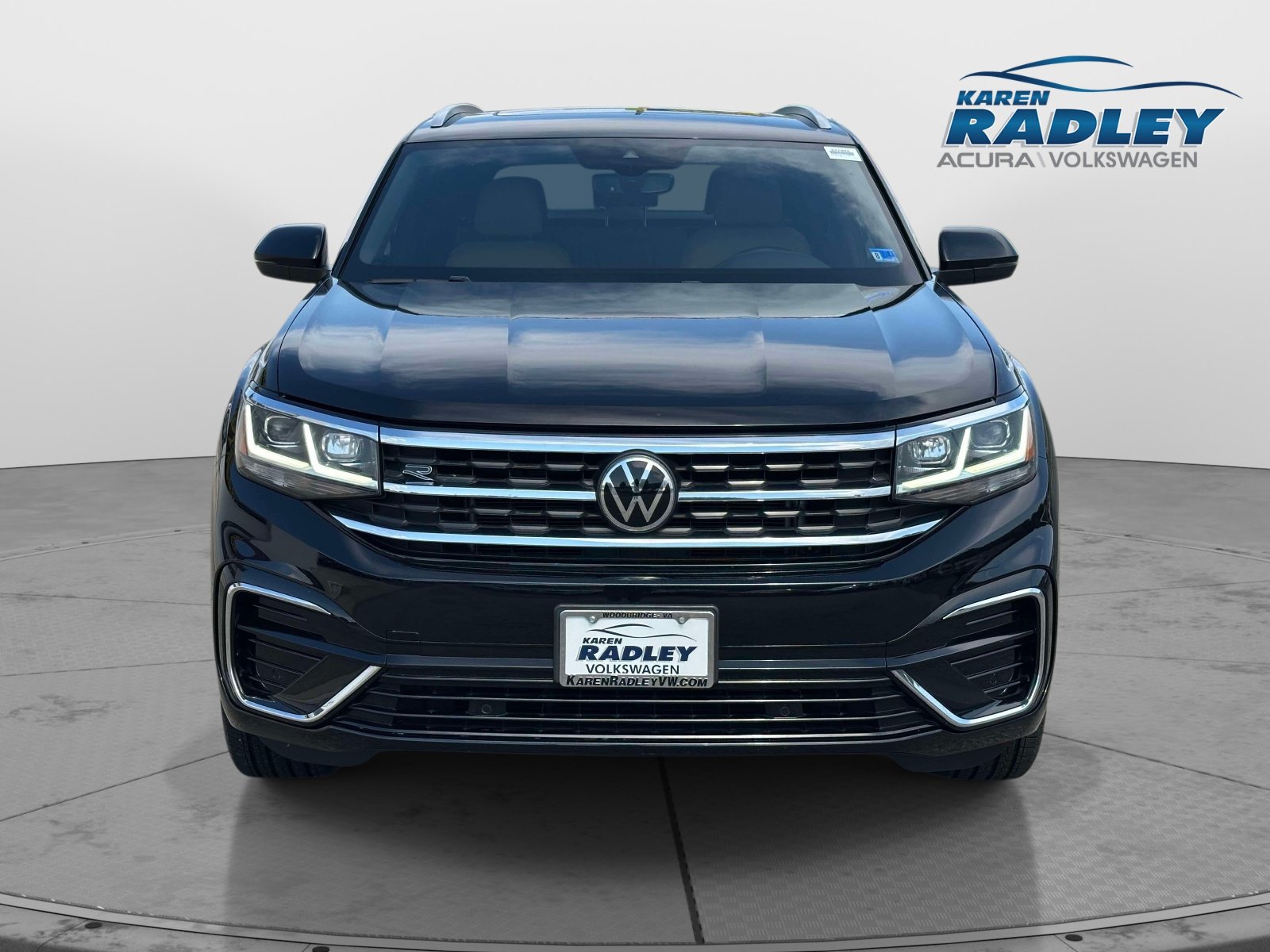 Used 2020 Volkswagen Atlas Cross Sport SEL R-Line AWD/4WD image 6