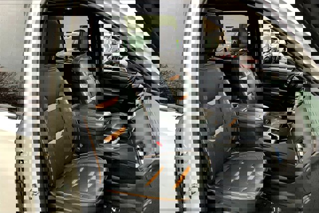 Used 2022 GMC Yukon AT4 image 6