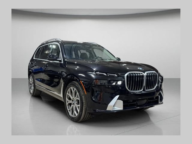 Used 2024 BMW X7 xDrive40i AWD/4WD image 1