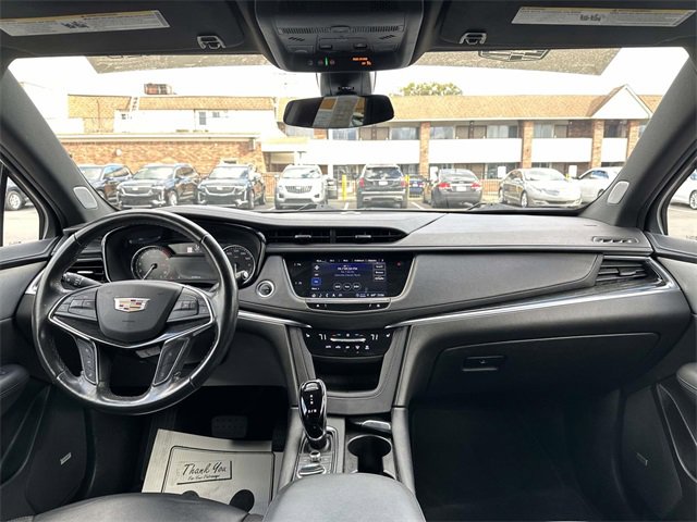 Certified 2022 Cadillac XT5 Premium Luxury image 60