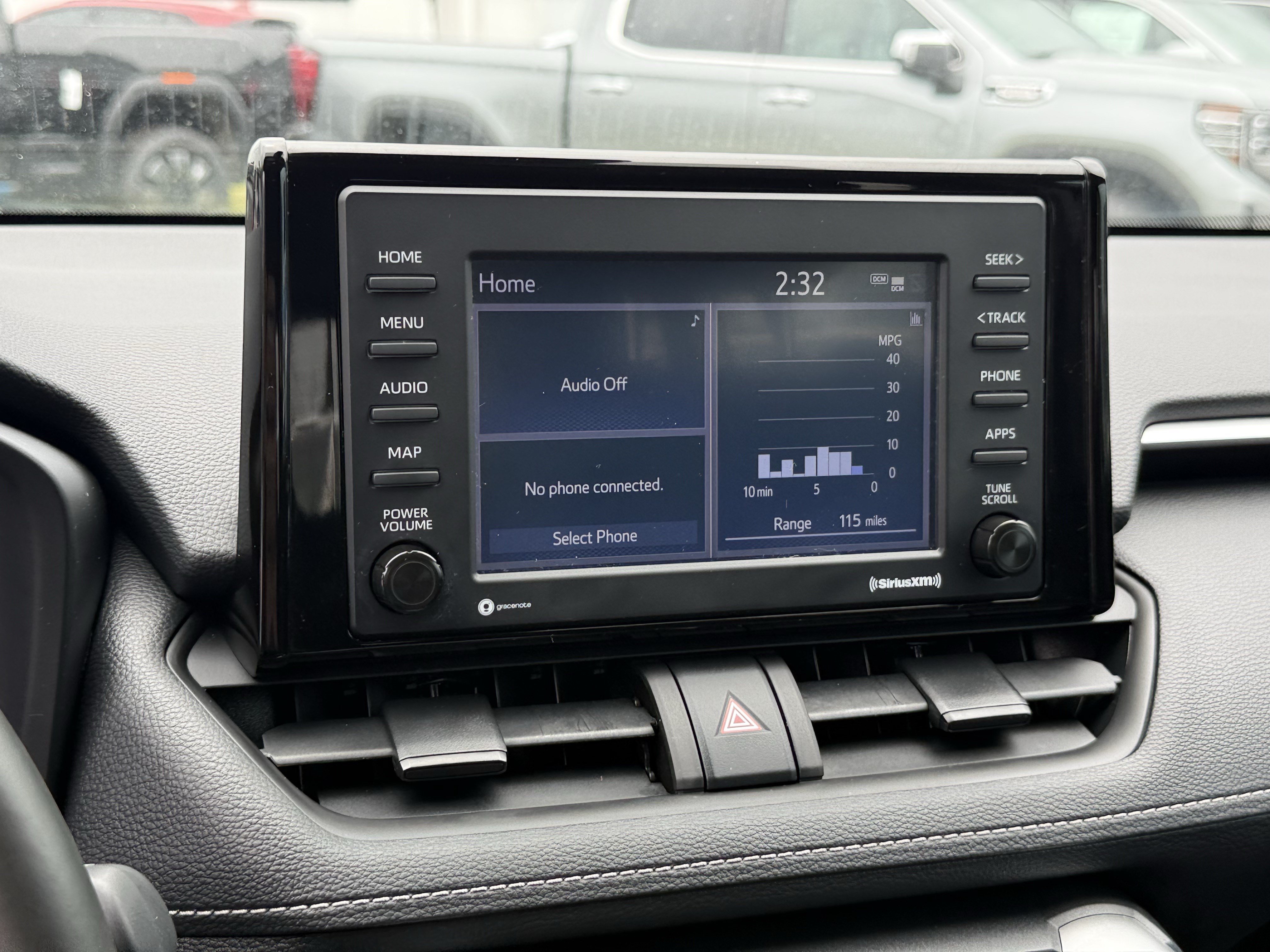 Used 2022 Toyota RAV4 LE FWD image 20