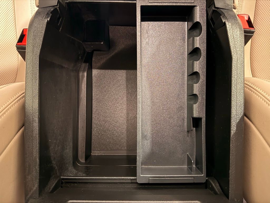 Used 2022 Ford Expedition XLT image 29