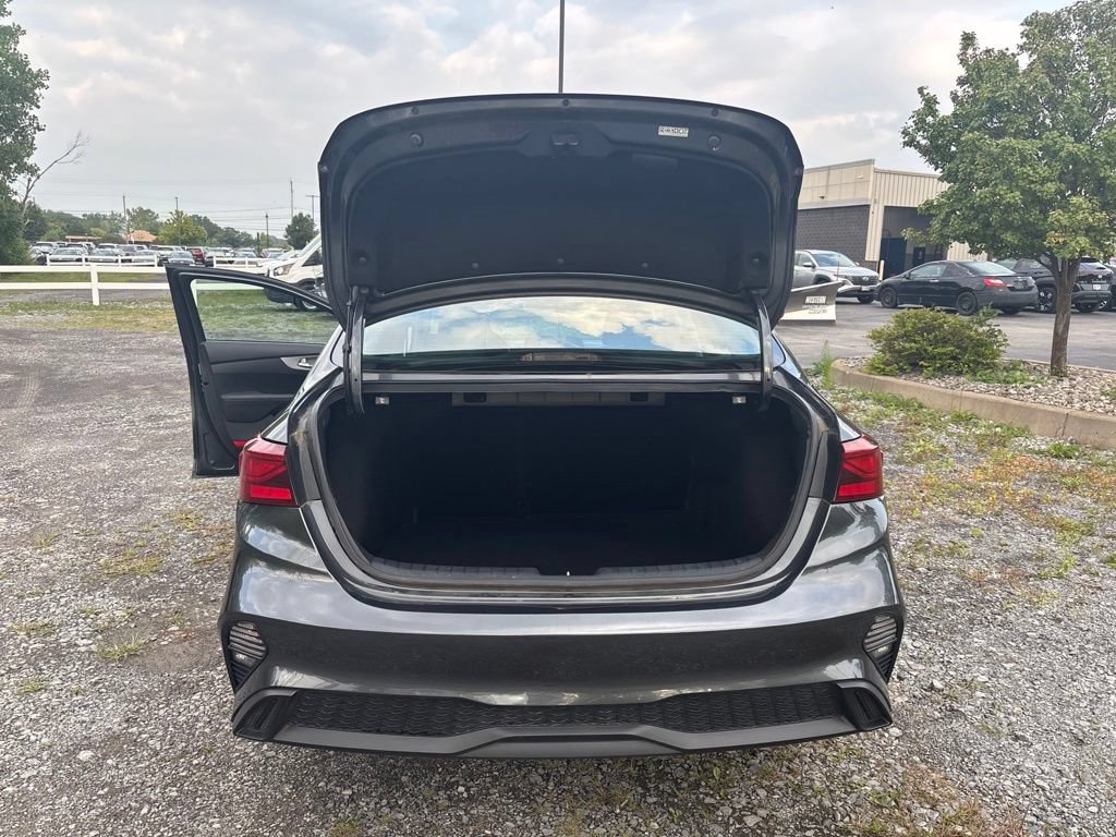 Certified 2023 Kia Forte LXS FWD image 14