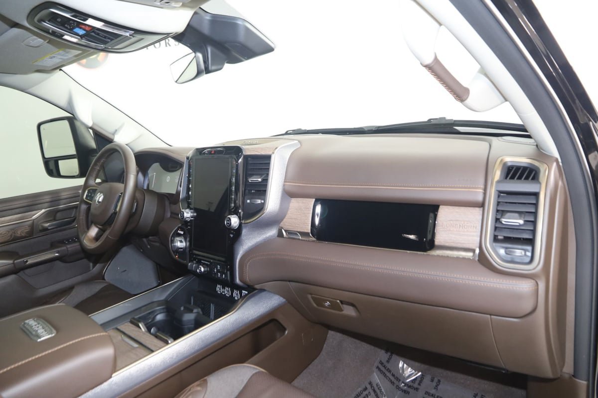 Used 2025 RAM 1500 Limited w/ Trailer Tow Group AWD/4WD image 51
