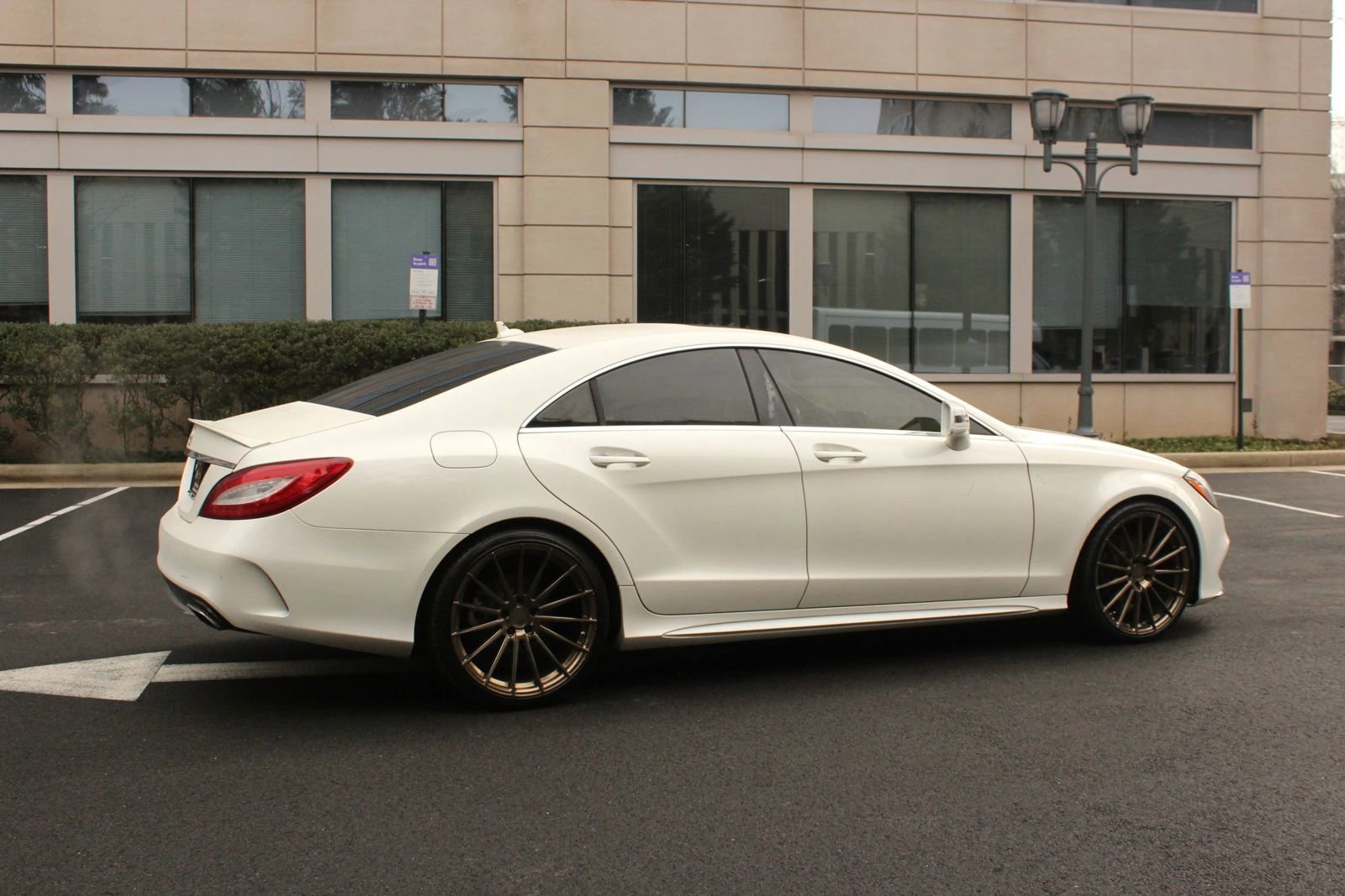 Used 2015 Mercedes-Benz CLS 400 image 7