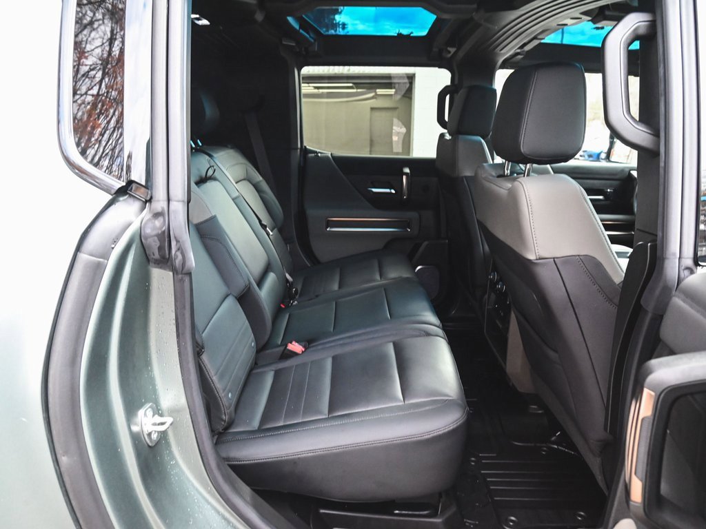 Used 2024 GMC Hummer EV 3X image 32