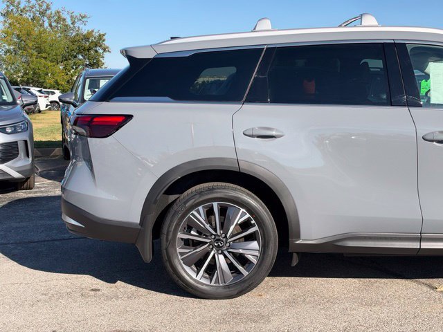 New 2027 INFINITI QX60 Luxe AWD/4WD image 9
